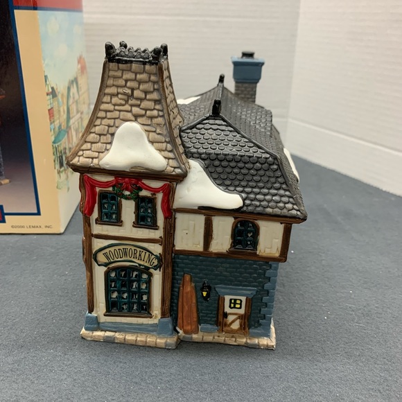 Lemax Caddington Village Chet’s Carpentry & Wood Shop - Picture 5 of 9